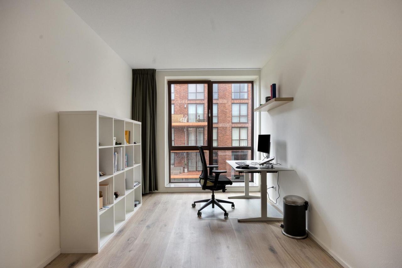 New 2-bedroom apartment in Breda - Image 12