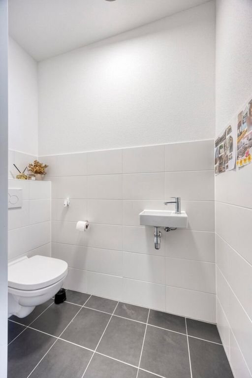 Newly built 3-room apartment in Cosunpark Breda - Image 20
