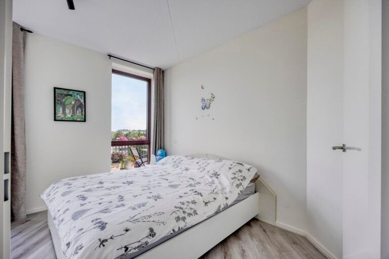 Newly built 3-room apartment in Cosunpark Breda - Image 15