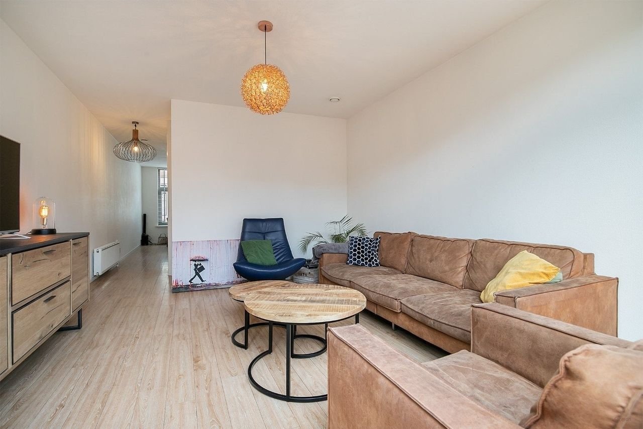 Spacious family home in the Havenkwartier - Image 4