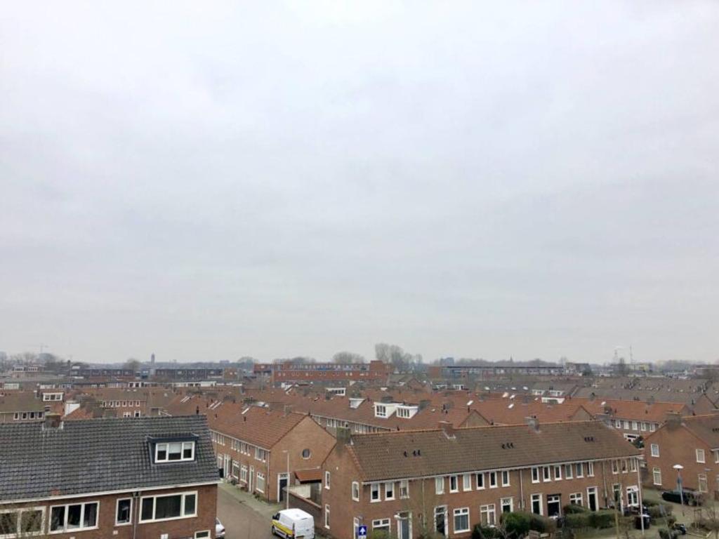Gemeubileerd 2-kamerappartement met terras - Afbeelding 2