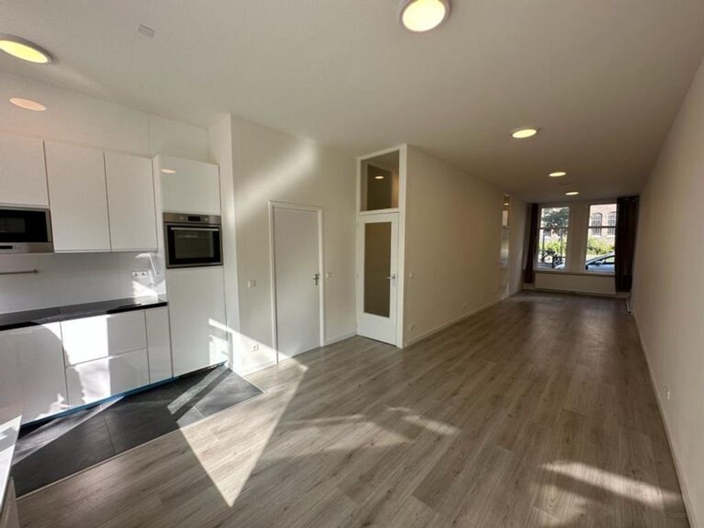 Lichte studio van 52m² in Charlois - Afbeelding 2