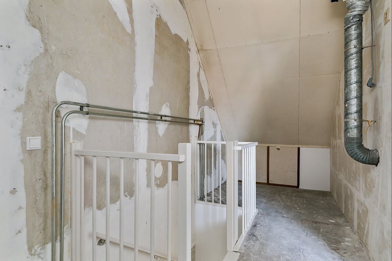 Ruime gezinswoning met tuin en zonnepanelen - Afbeelding 17