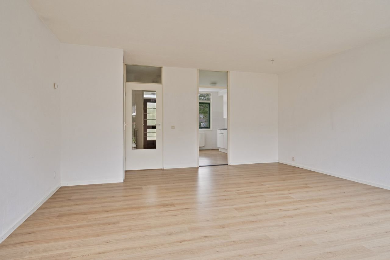 Ruime gezinswoning met tuin en zonnepanelen - Afbeelding 32