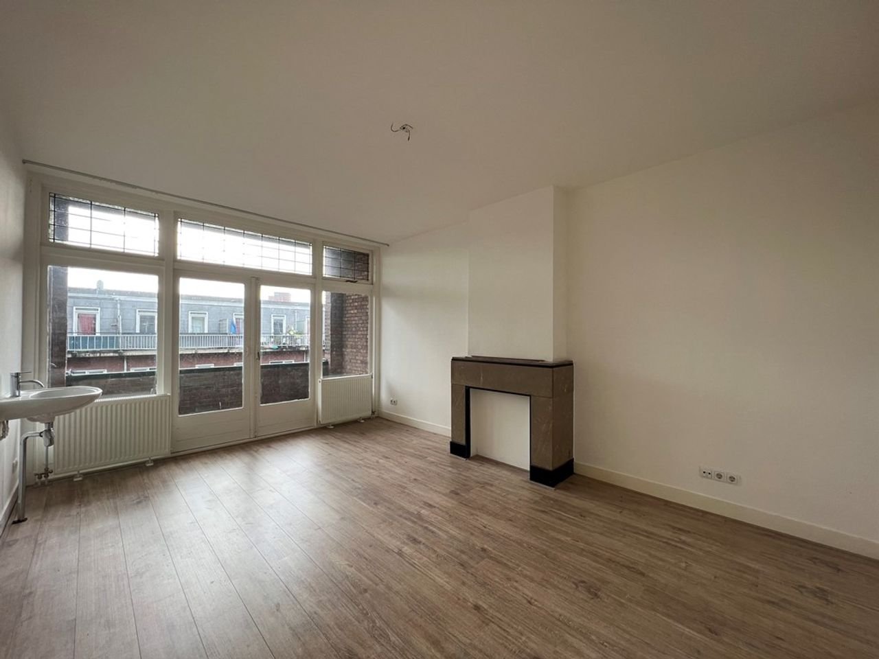 Grote kamer (22m²) met balkon voor student - Afbeelding 1