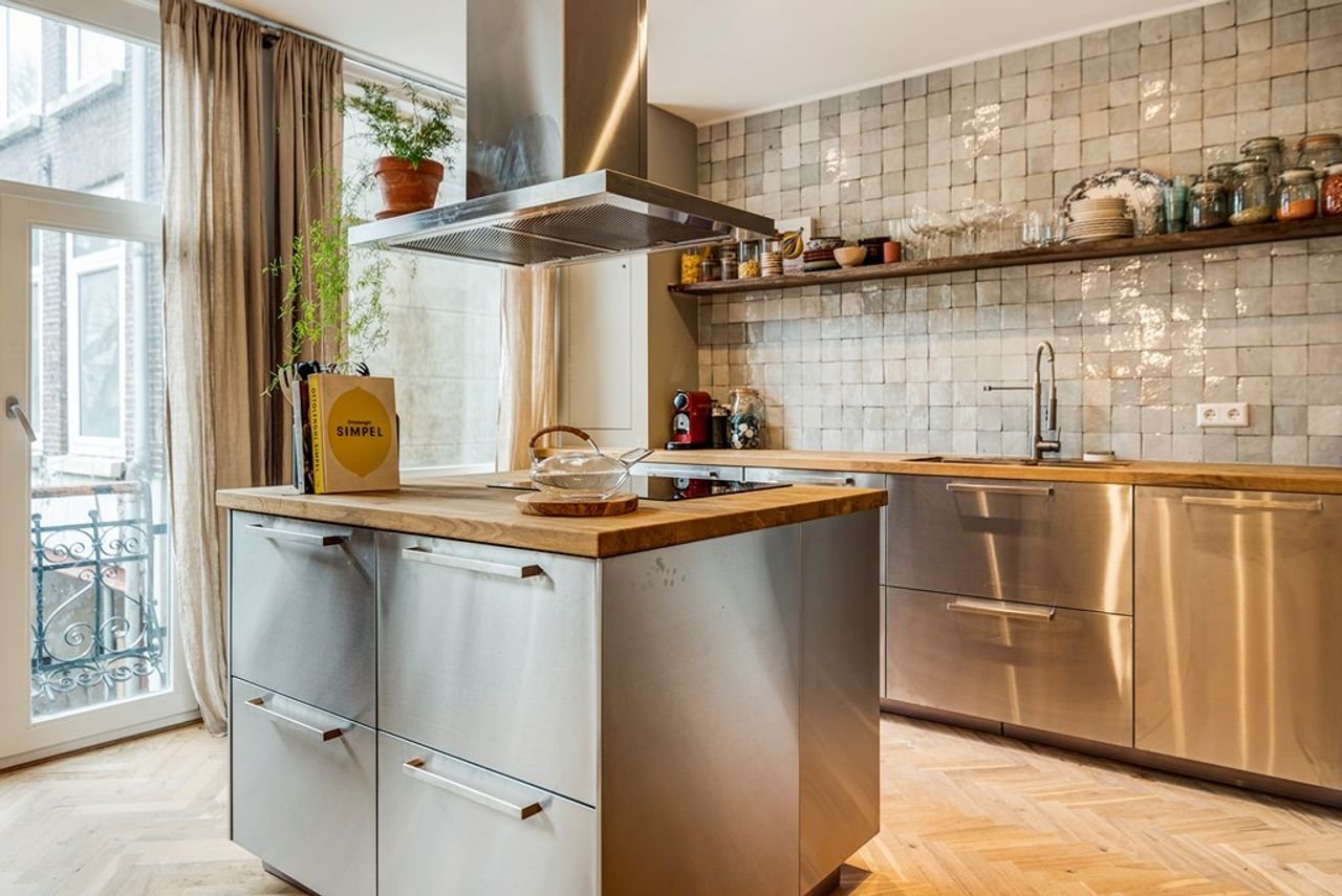 Stijlvol appartement bij de Jordaan - Afbeelding 2