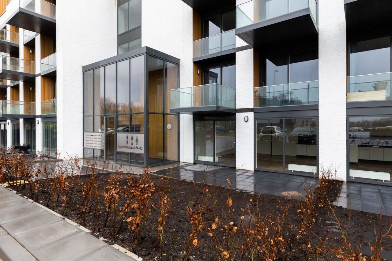 Licht appartement met balkon in Weesp - Afbeelding 4