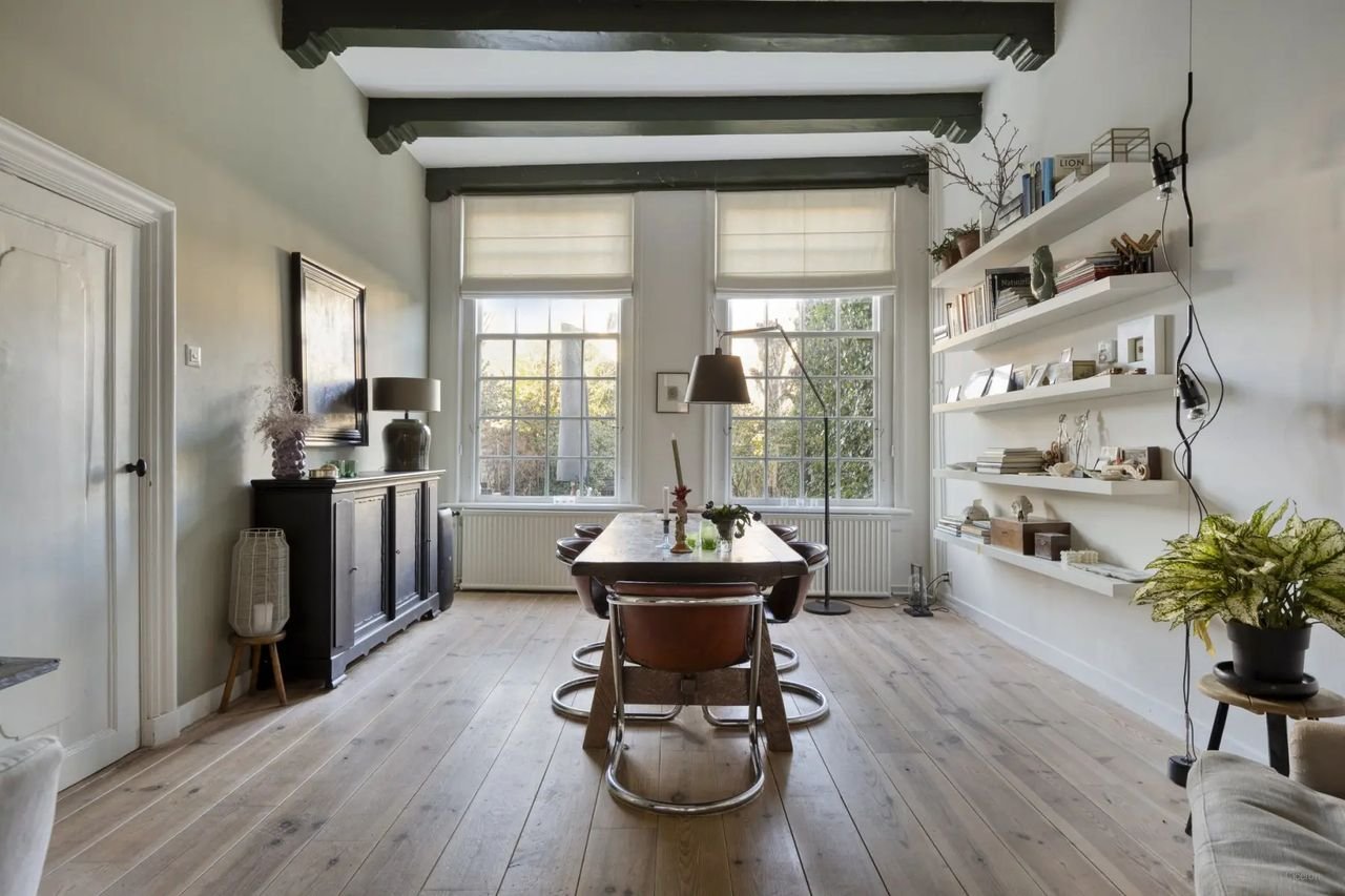 Spacious Monumental Residence in Naarden Vesting - Image 9