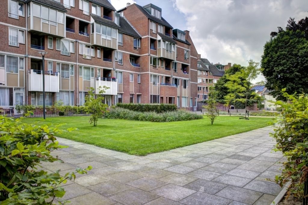 Roermond City Centre: 4 bedrooms and a roof terrace - Image 1