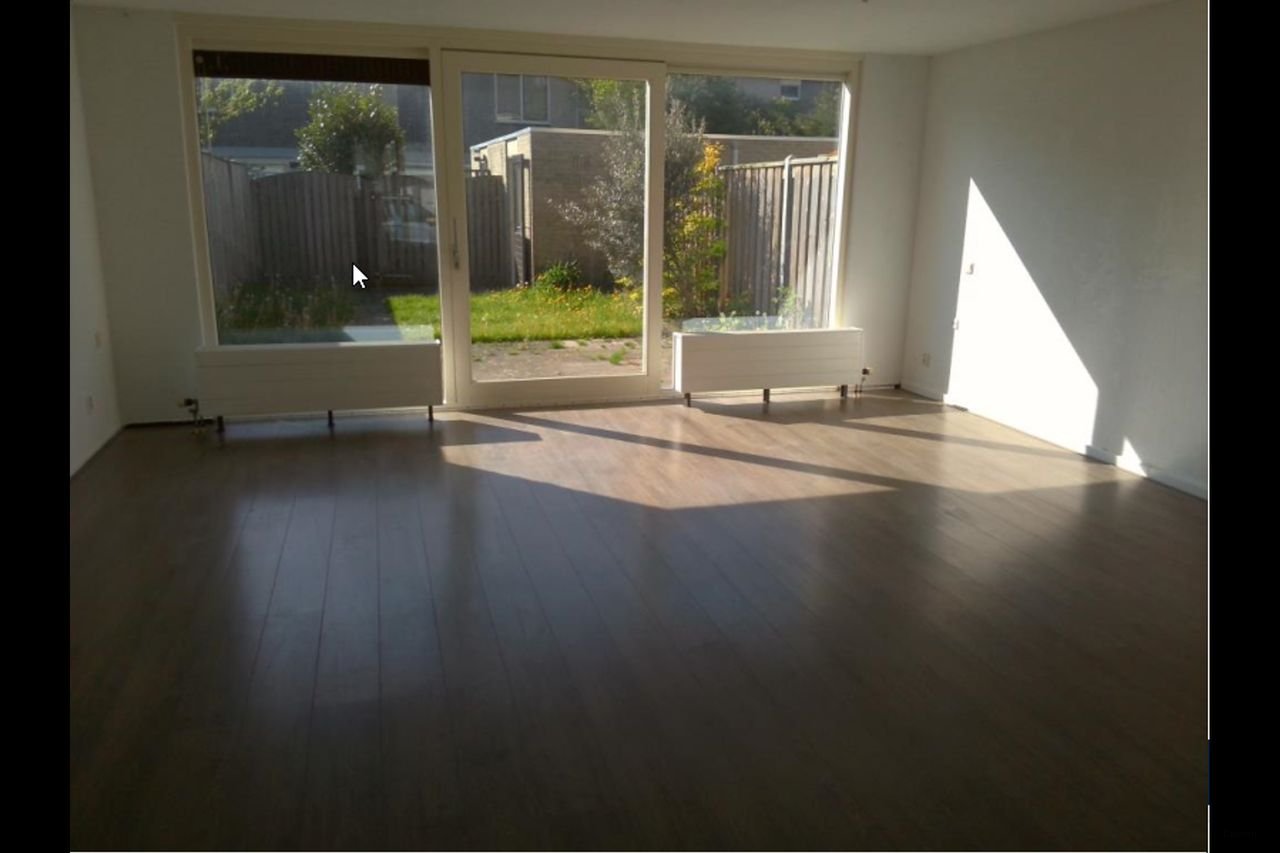 Ruime eengezinswoning (156 m²) met garage - Afbeelding 3