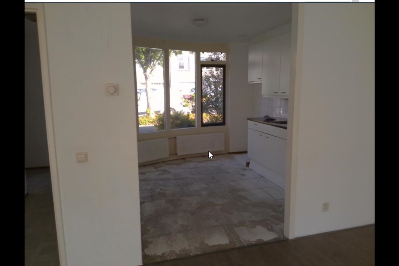 Ruime eengezinswoning (156 m²) met garage - Afbeelding 4