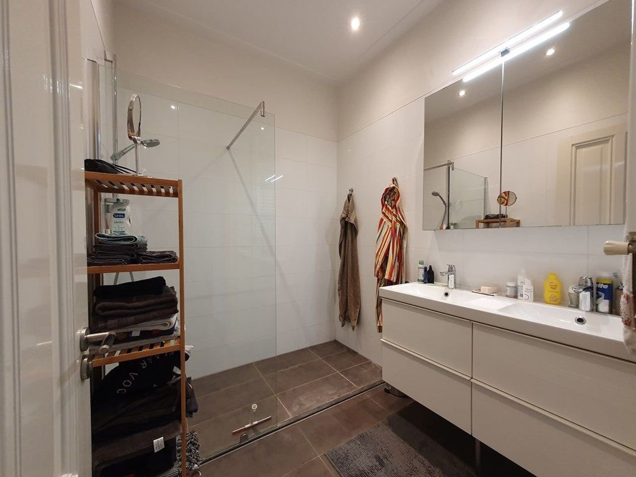 Gerenoveerd appartement met 3 balkons - Afbeelding 9