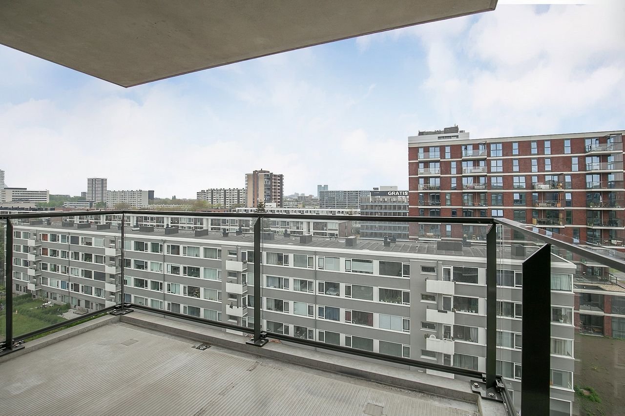 Modern appartement met balkon in Utrecht - Afbeelding 22