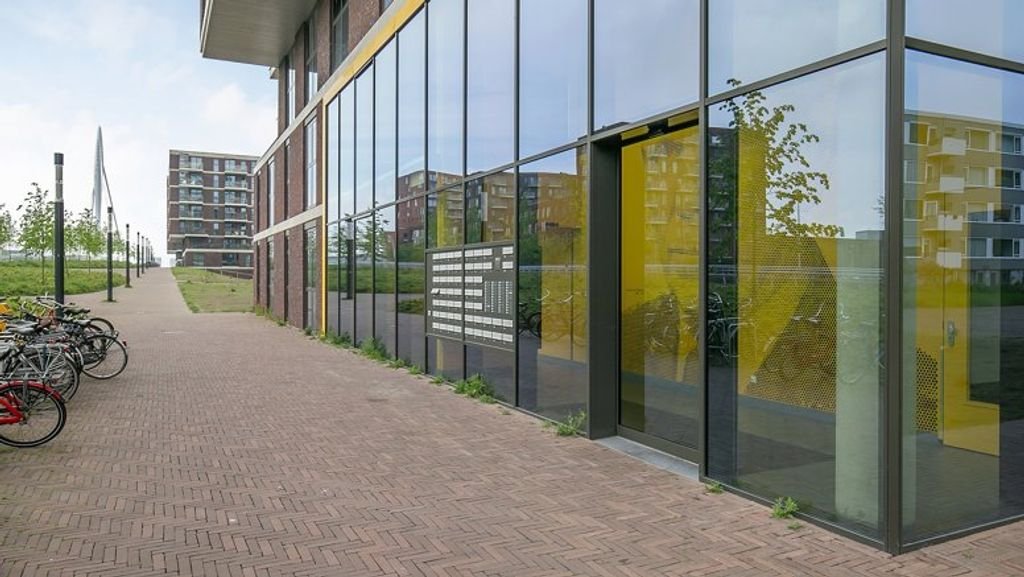 Modern appartement met balkon in Utrecht - Afbeelding 2