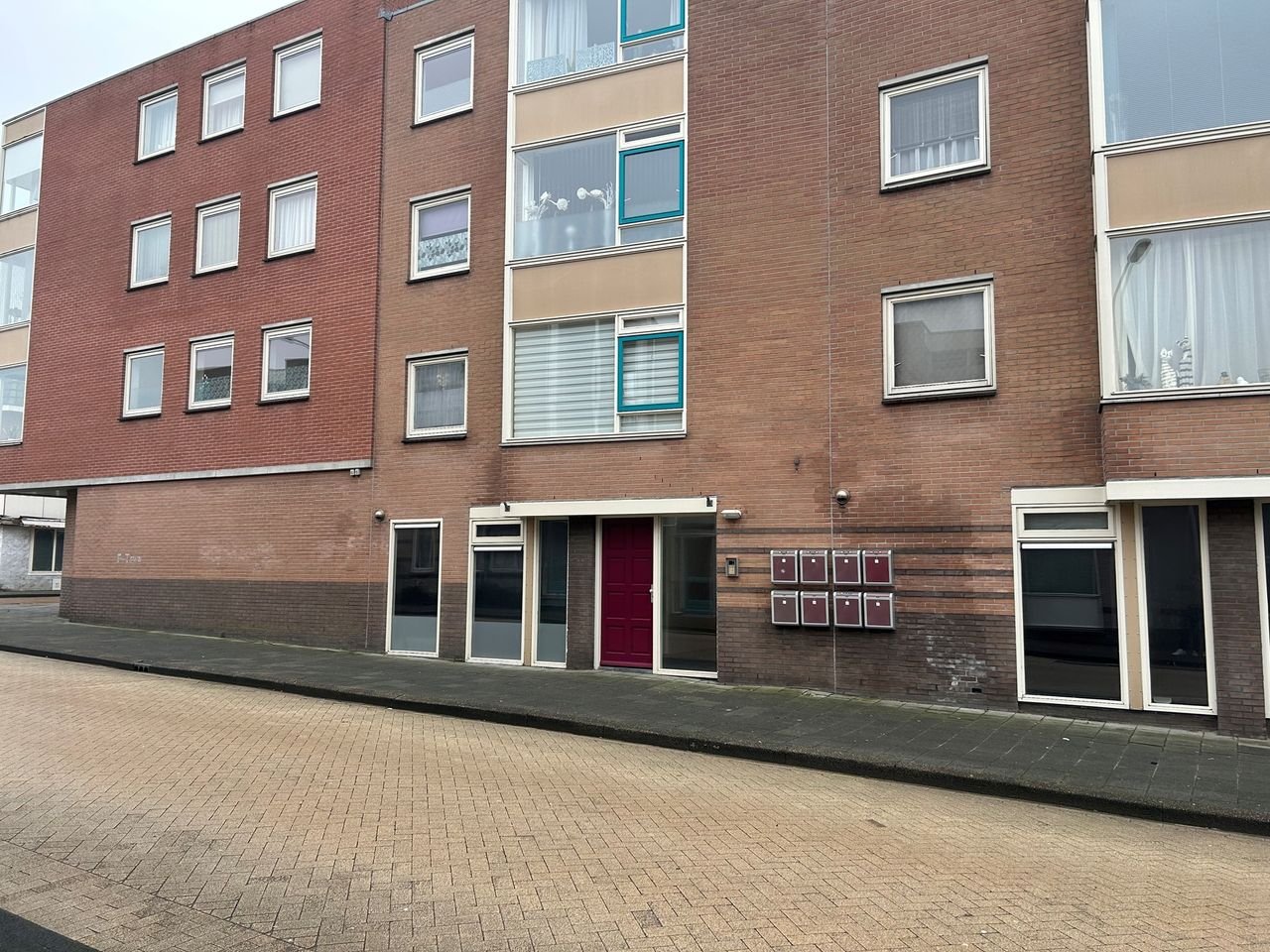 Compact appartement in centrum Delfzijl met huurtoeslag - Afbeelding 1