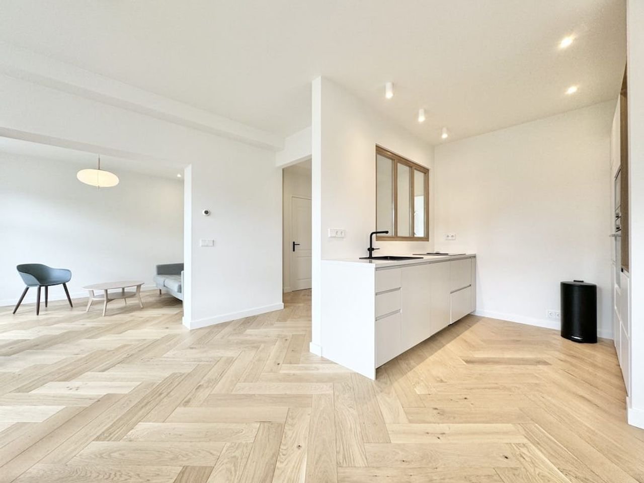 Royaal appartement van 120 m² aan het Merwedeplein - Afbeelding 2