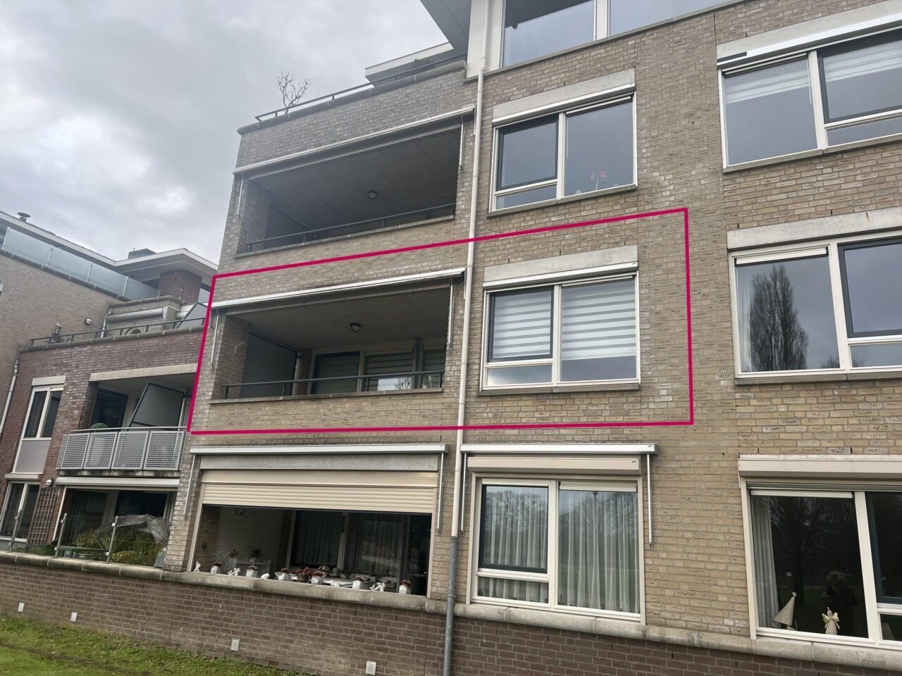 Ruim appartement met zicht op het kanaal - Afbeelding 1