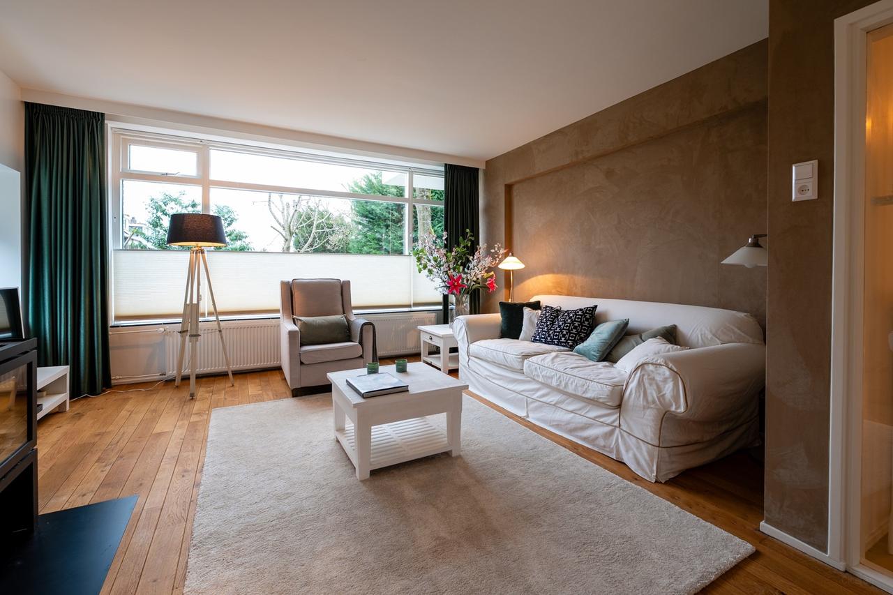 Gemeubileerd 3-kamer appartement met tuin - Afbeelding 1