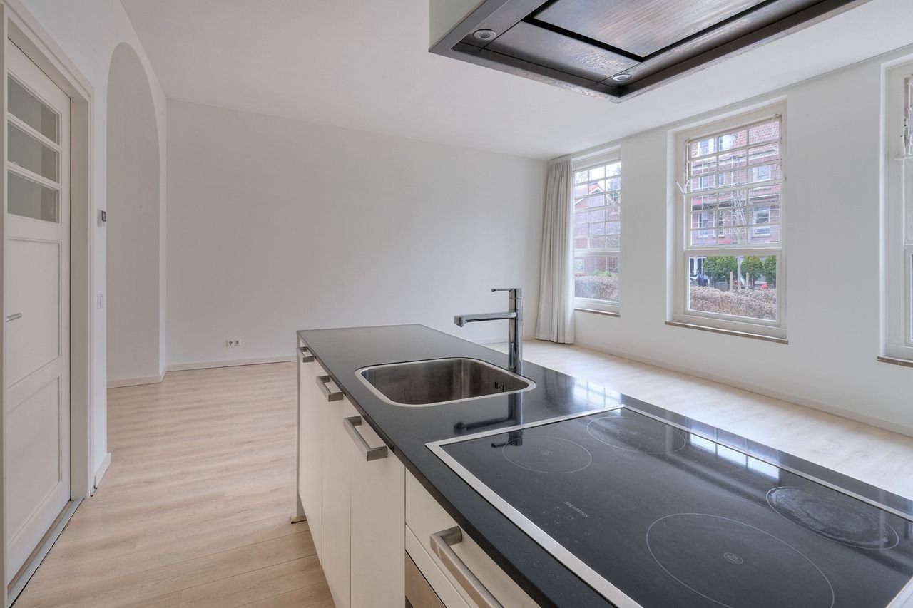 Benedenwoning in Oost met enorme tuin - Afbeelding 13