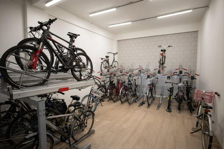 Ingerichte studio in hartje Den Haag - Afbeelding 24