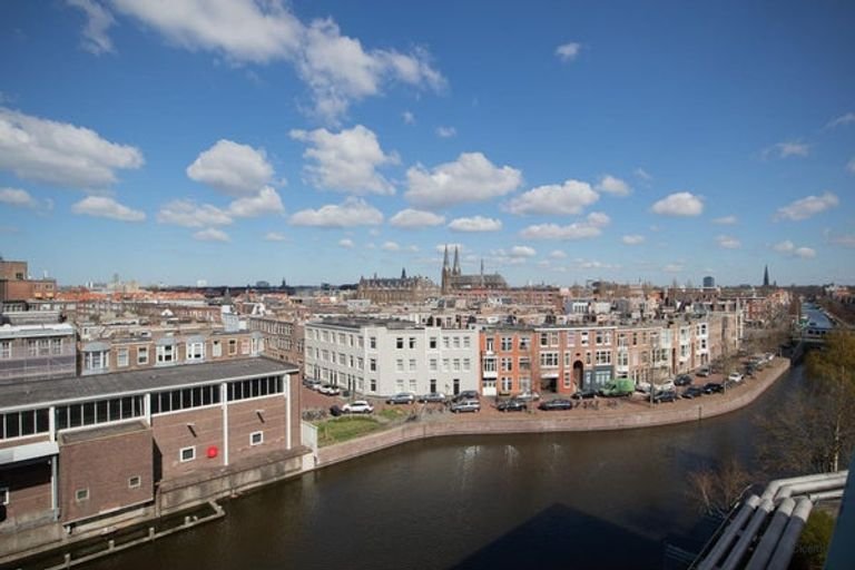 Ingerichte studio in hartje Den Haag - Afbeelding 18