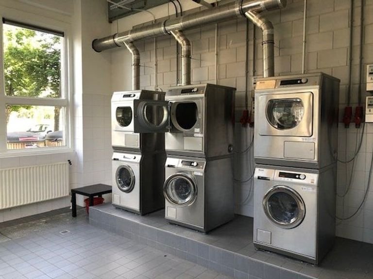 Modern gemeubileerd appartement in hartje Den Haag (Label A) - Afbeelding 17