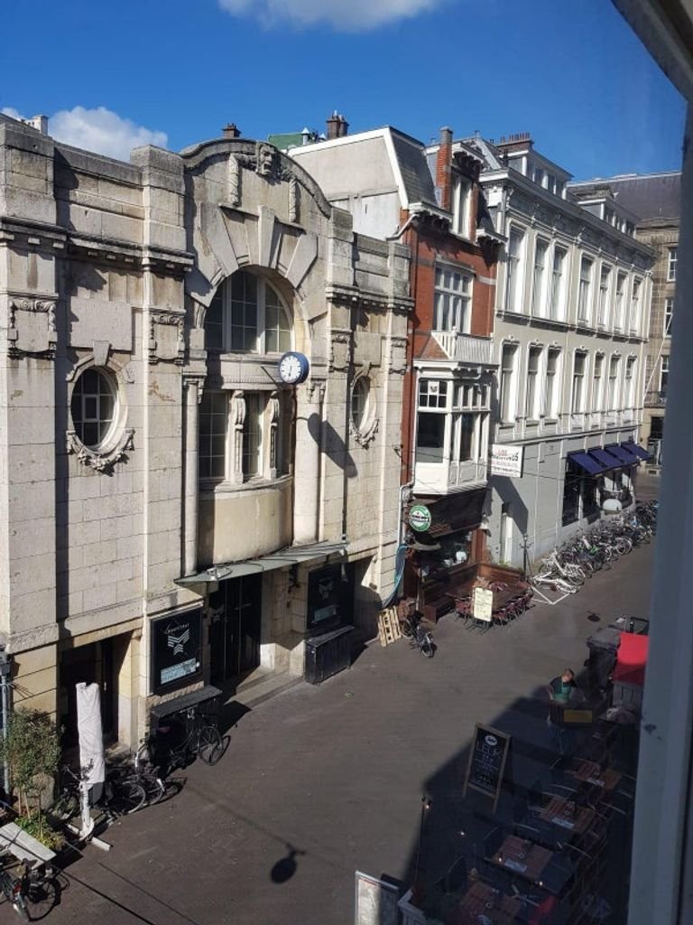 Gerenoveerd stadsappartement met terras - Afbeelding 3