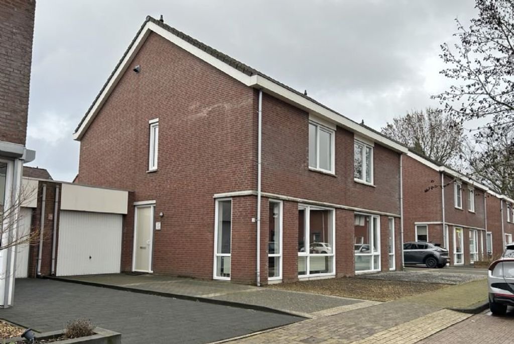 Royaal wonen met garage in Kloosterpark - Afbeelding 1