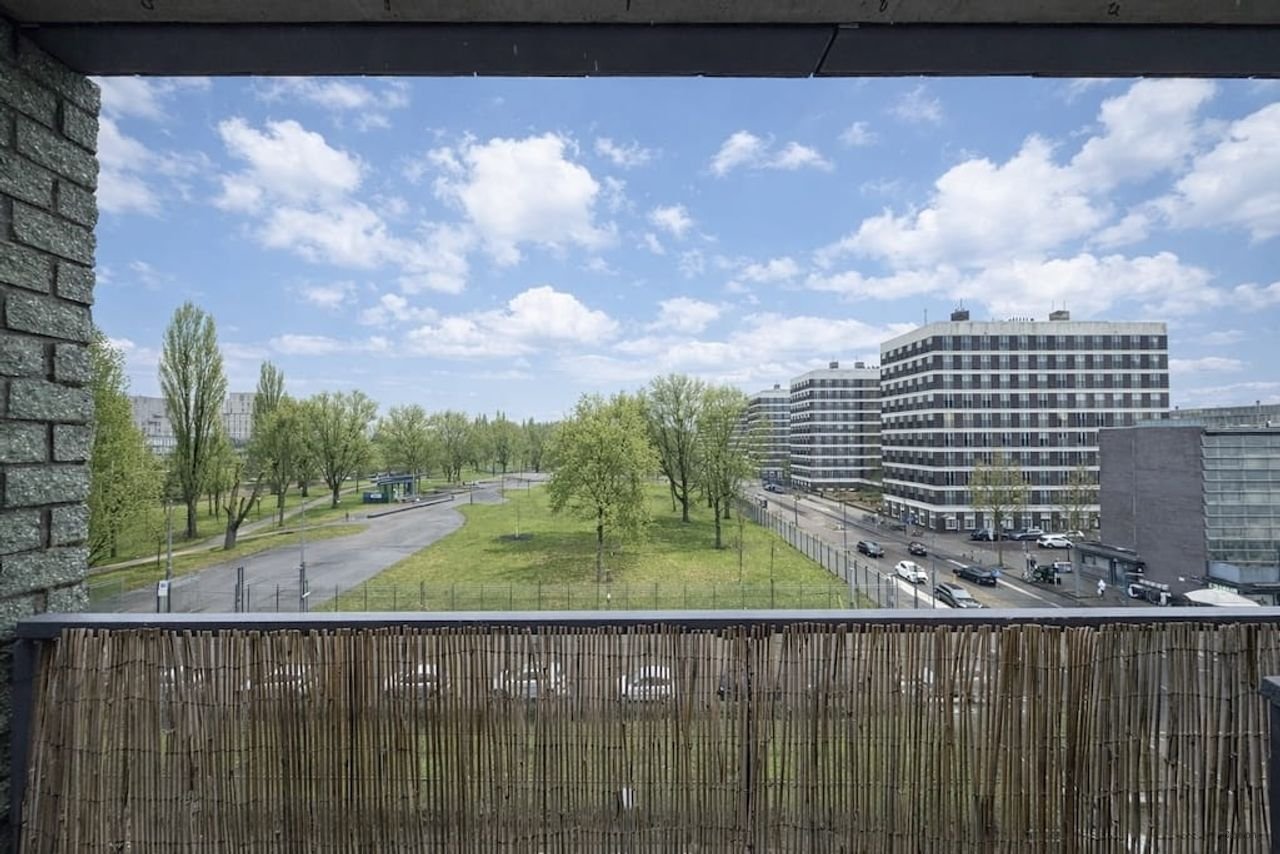 Licht 3-kamerappartement met balkon en parking - Afbeelding 10