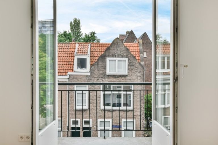 Gerenoveerd appartement met twee balkons - Afbeelding 6