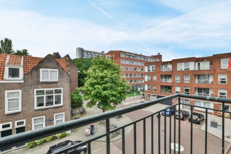 Gerenoveerd appartement met twee balkons - Afbeelding 7