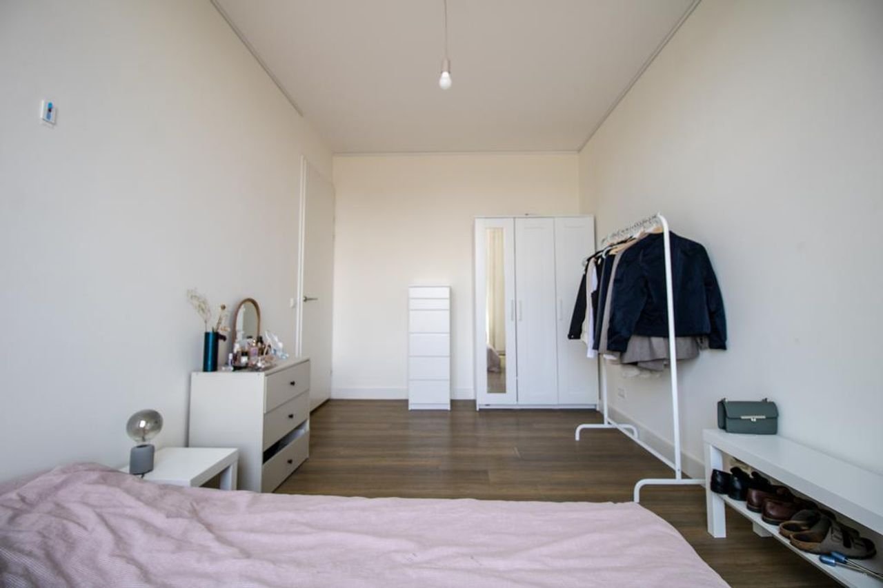 Licht hoekappartement op het Muntplein - Afbeelding 8