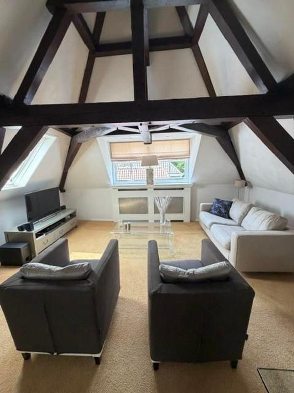 Appartement aan Noordeinde in Den Haag - Afbeelding 2