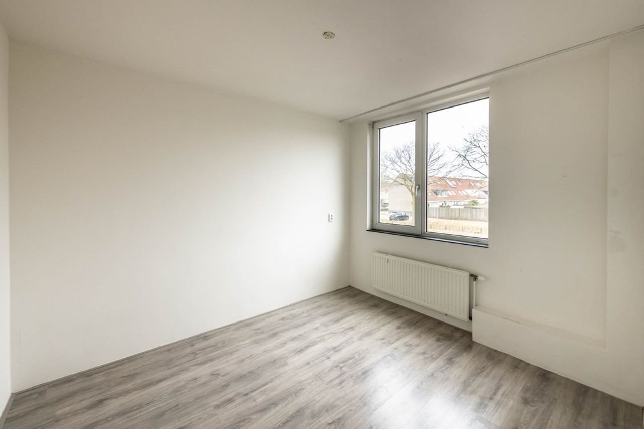 Royaal wonen: 125m² met kantoor op begane grond - Afbeelding 23