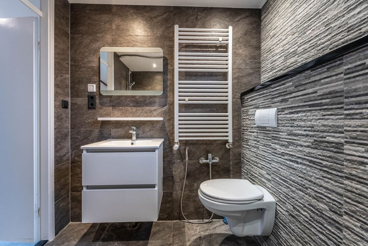 Royaal wonen: 125m² met kantoor op begane grond - Afbeelding 26