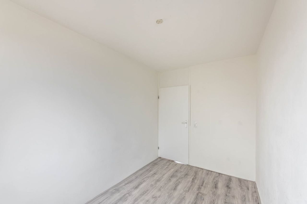 Royaal wonen: 125m² met kantoor op begane grond - Afbeelding 22