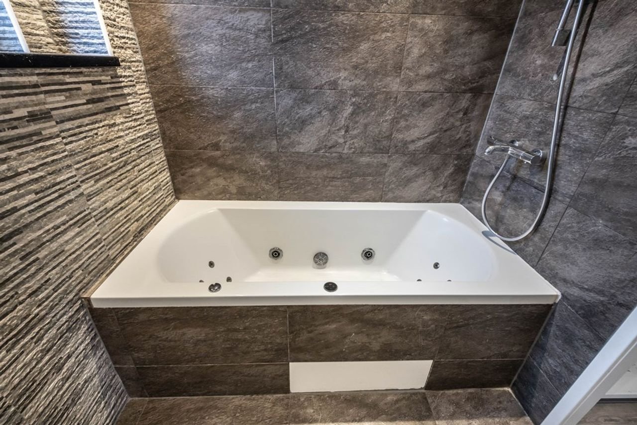 Royaal wonen: 125m² met kantoor op begane grond - Afbeelding 27