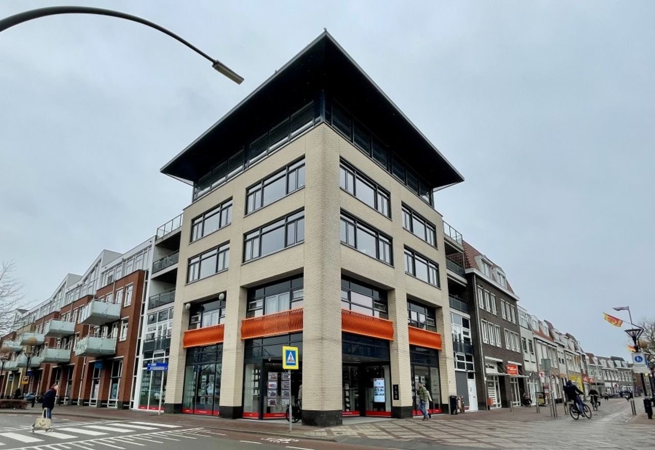 Centrum Zevenaar: 3 kamers &amp; parkeerplek - Afbeelding 1