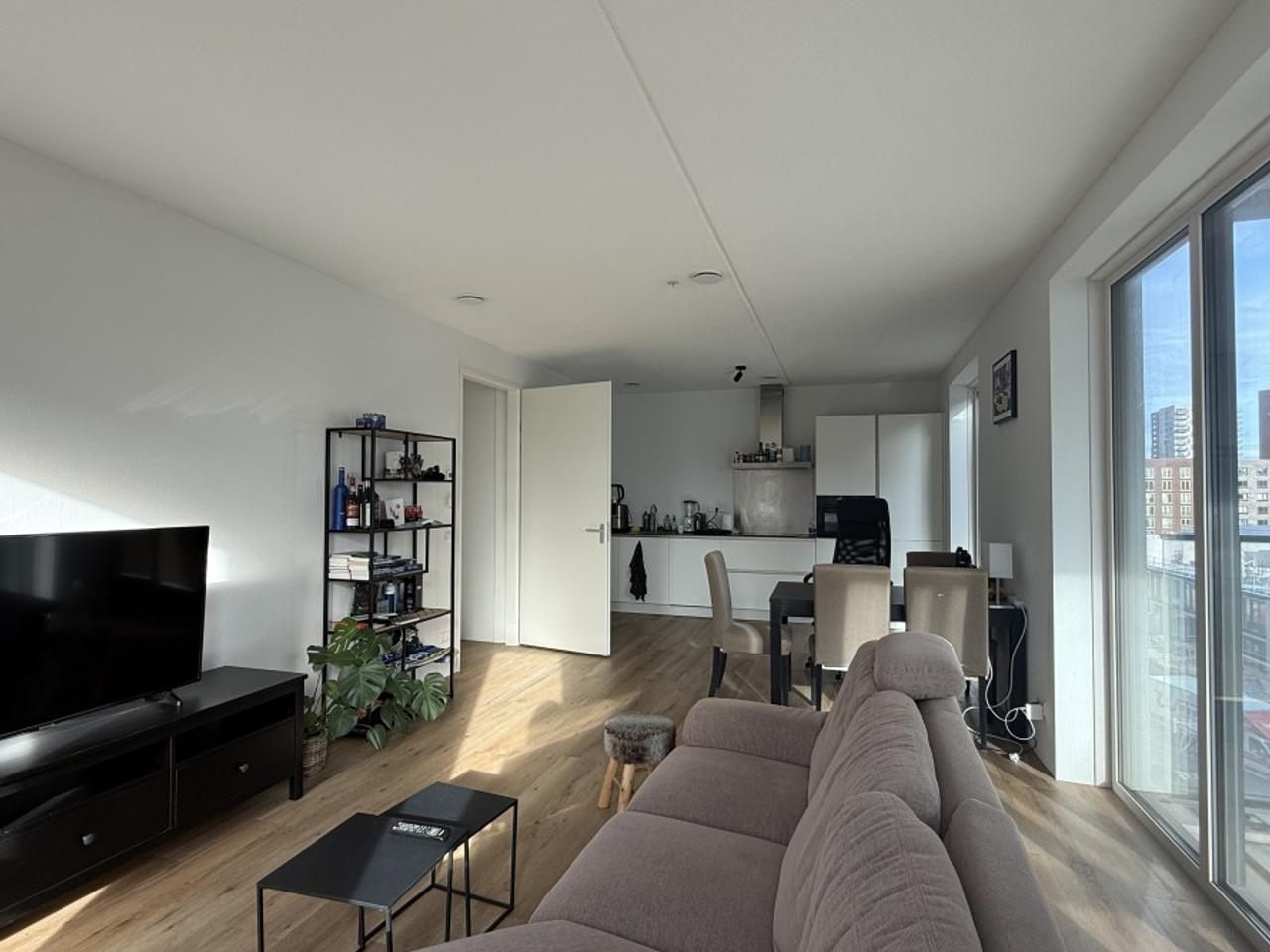 3-kamerappartement met balkon in Leiden - Afbeelding 3
