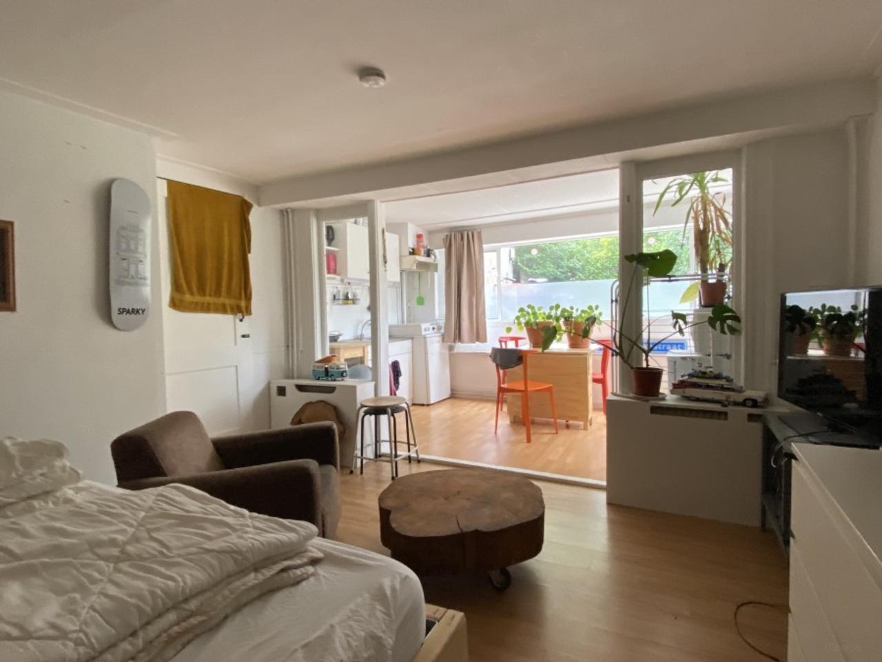 Kamer met slaaphoek in Veerallee - Afbeelding 2