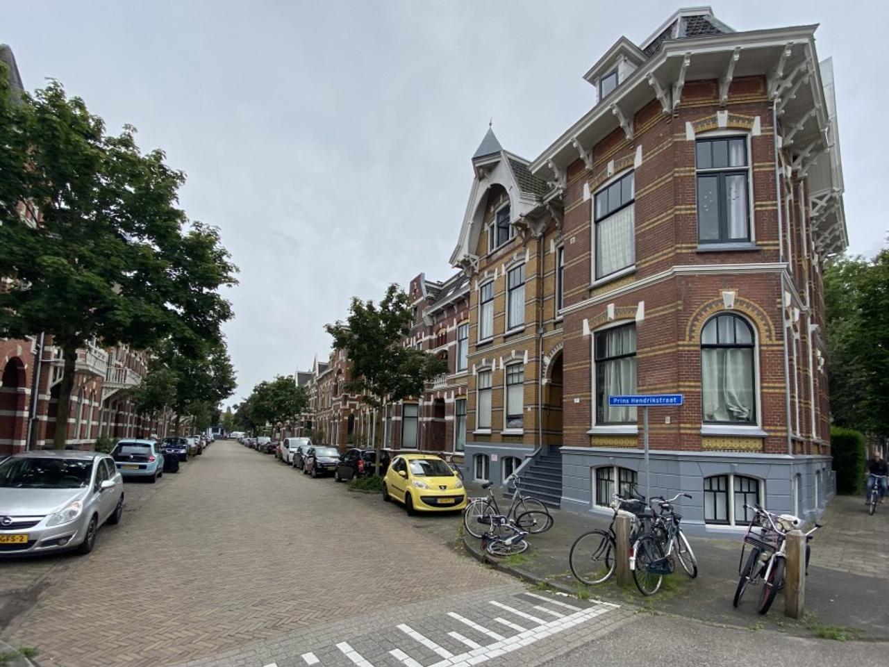 Kamer met slaaphoek in Veerallee - Afbeelding 1