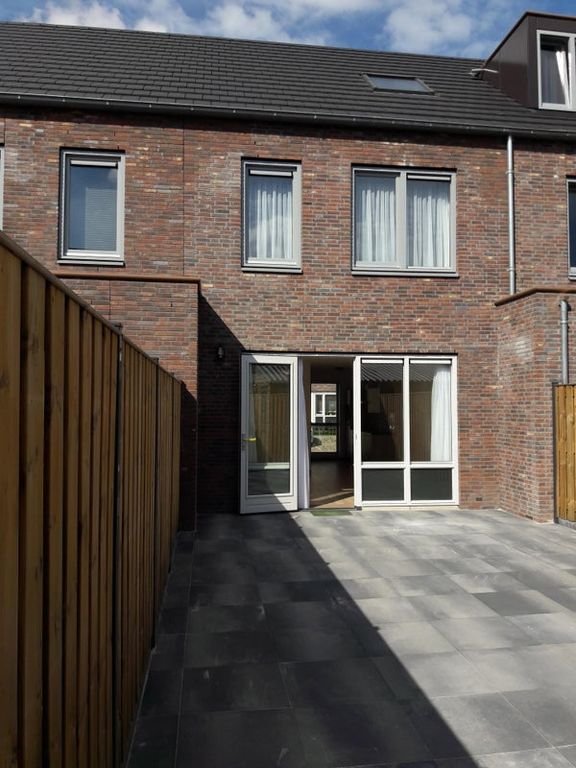 Modern family home near Genneper Parken - Image 5