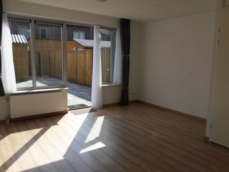 Modern family home near Genneper Parken - Image 4