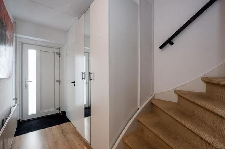 Moderne hoekwoning met garage in Lelystad - Afbeelding 3