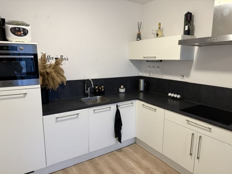 Gas-free living: 3 bedrooms in Velsen - Image 6