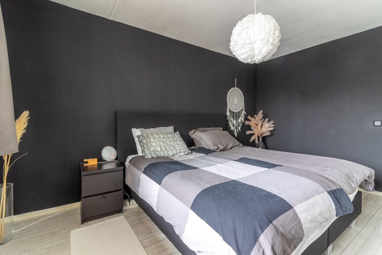 Spacious apartment on Van Weedestraat - Image 7