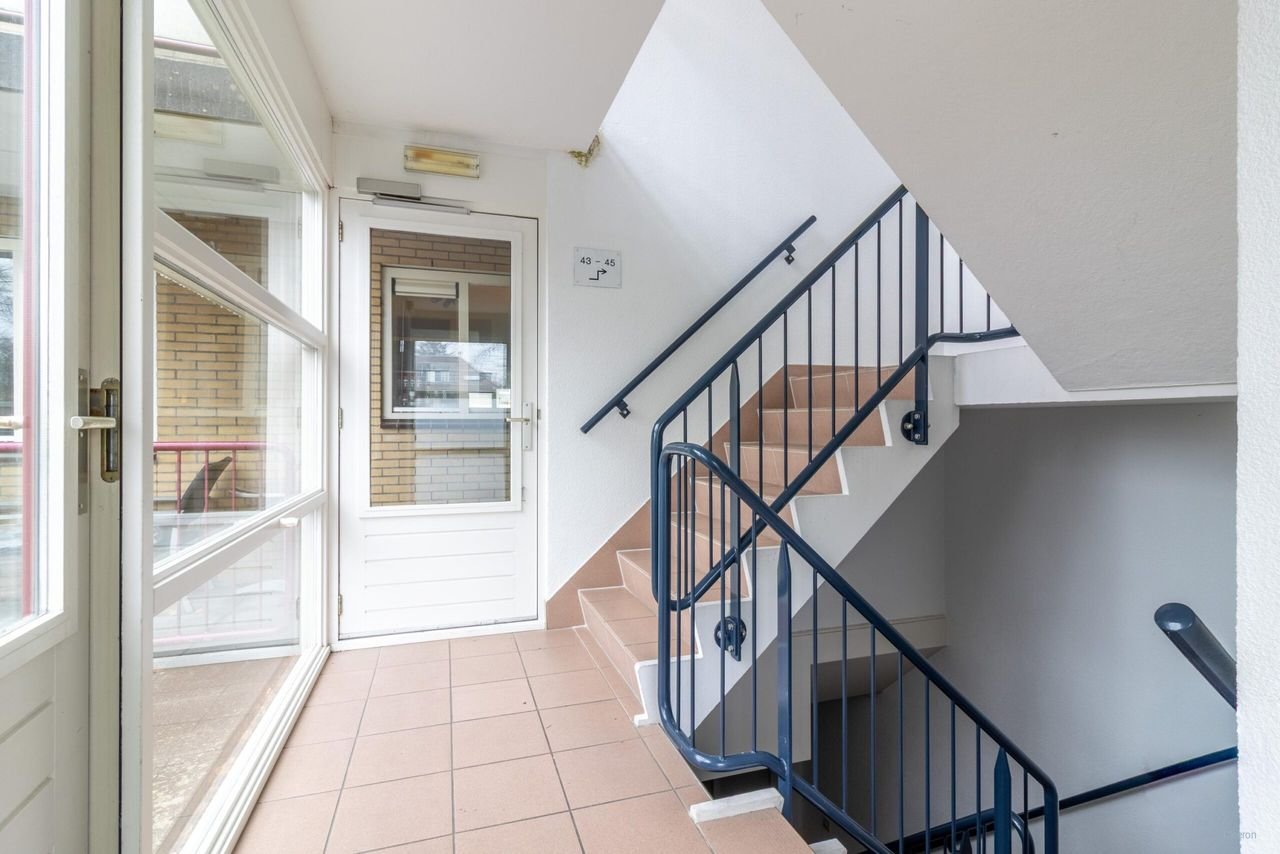 Spacious apartment on Van Weedestraat - Image 15