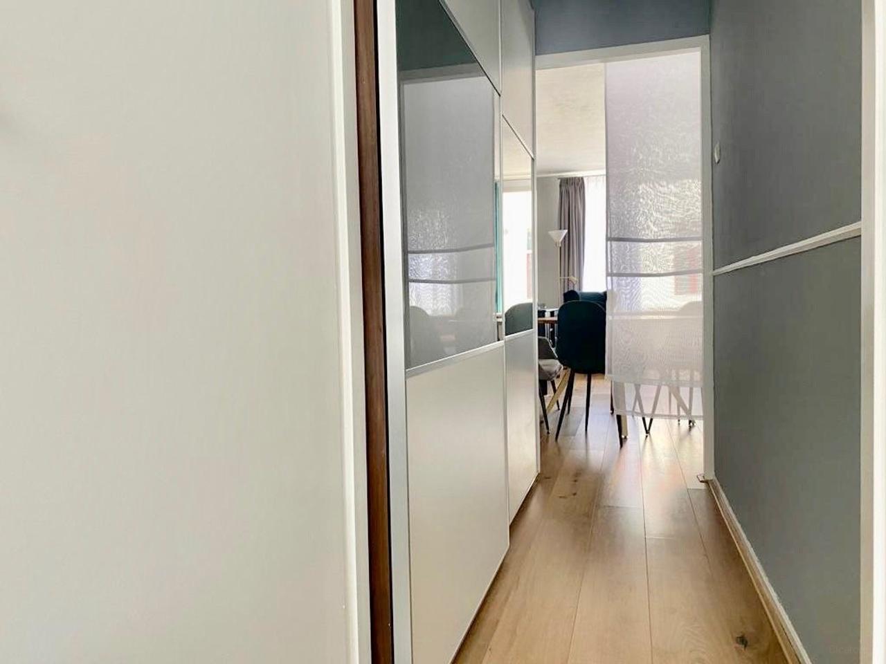 Gemeubileerd appartement met balkon in de Archipelbuurt - Afbeelding 9