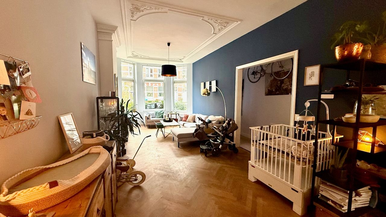 Gemeubileerd huis met tuin in Bezuidenhout - Afbeelding 1