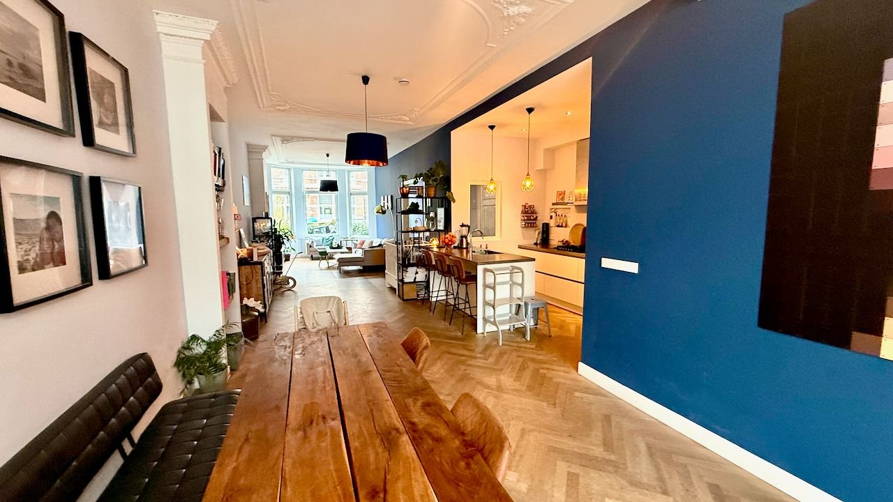 Gemeubileerd huis met tuin in Bezuidenhout - Afbeelding 3